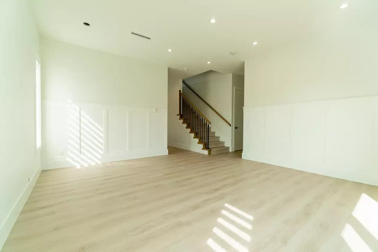 4085 – 4087 Spruce Street photo 7