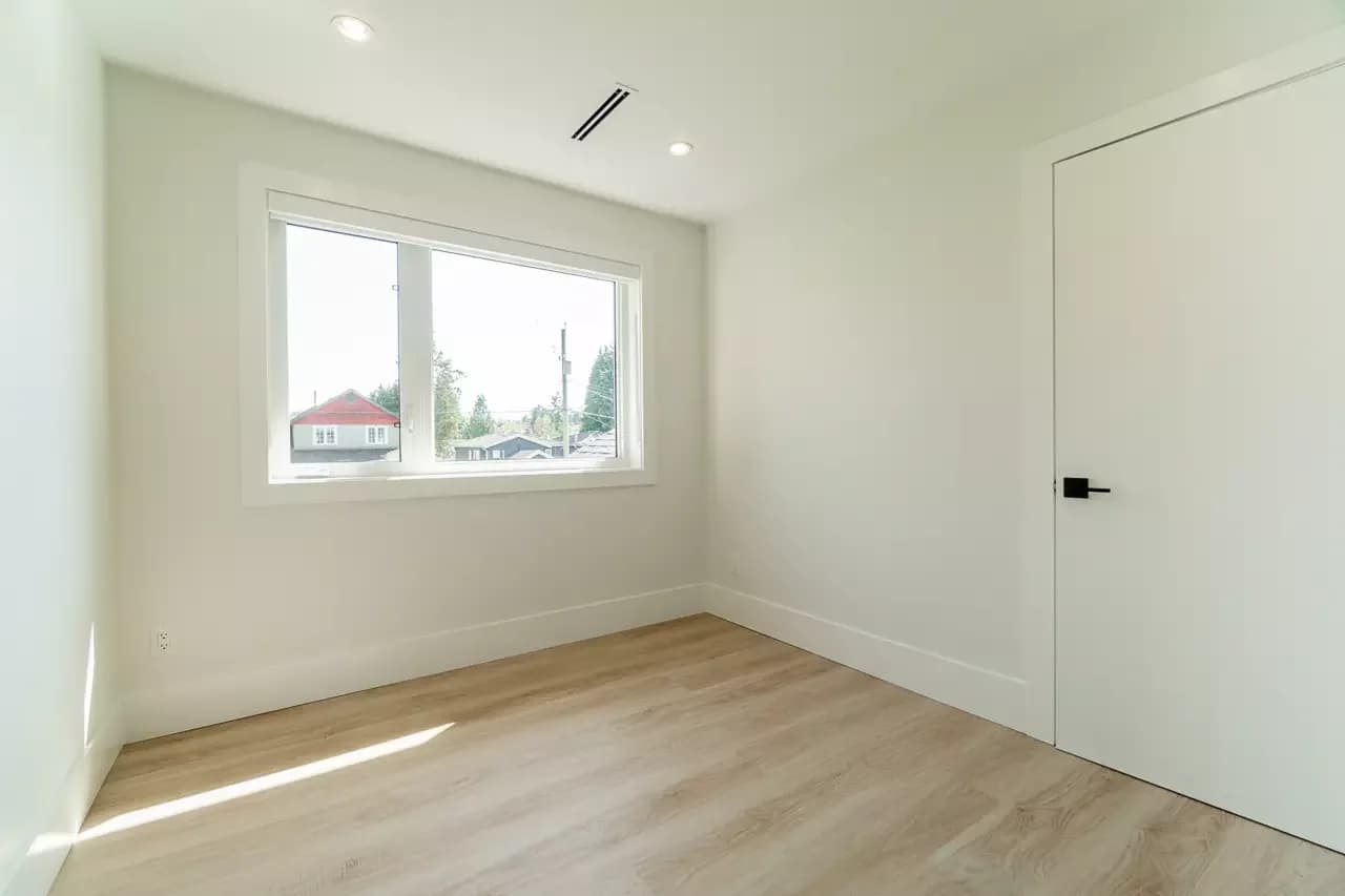 4085 – 4087 Spruce Street photo 81